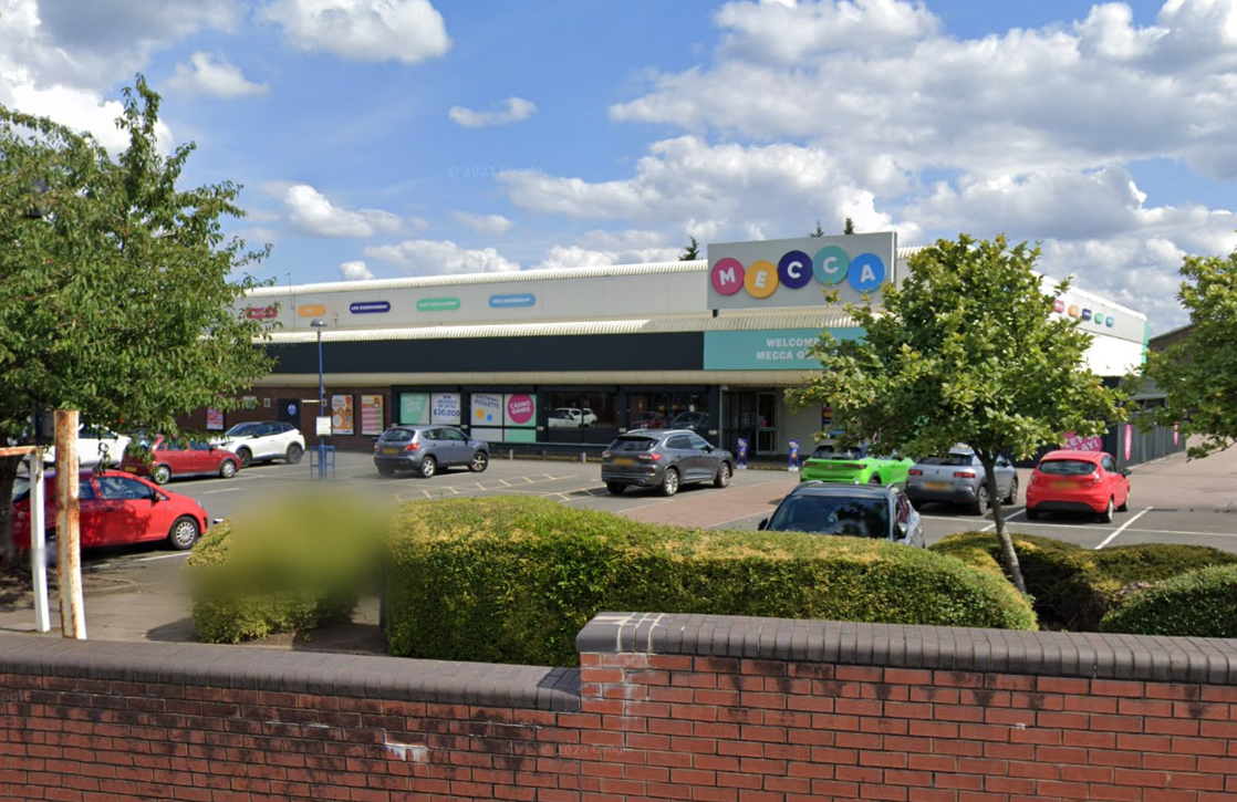 Mecca Bingo Oldbury exterior picture